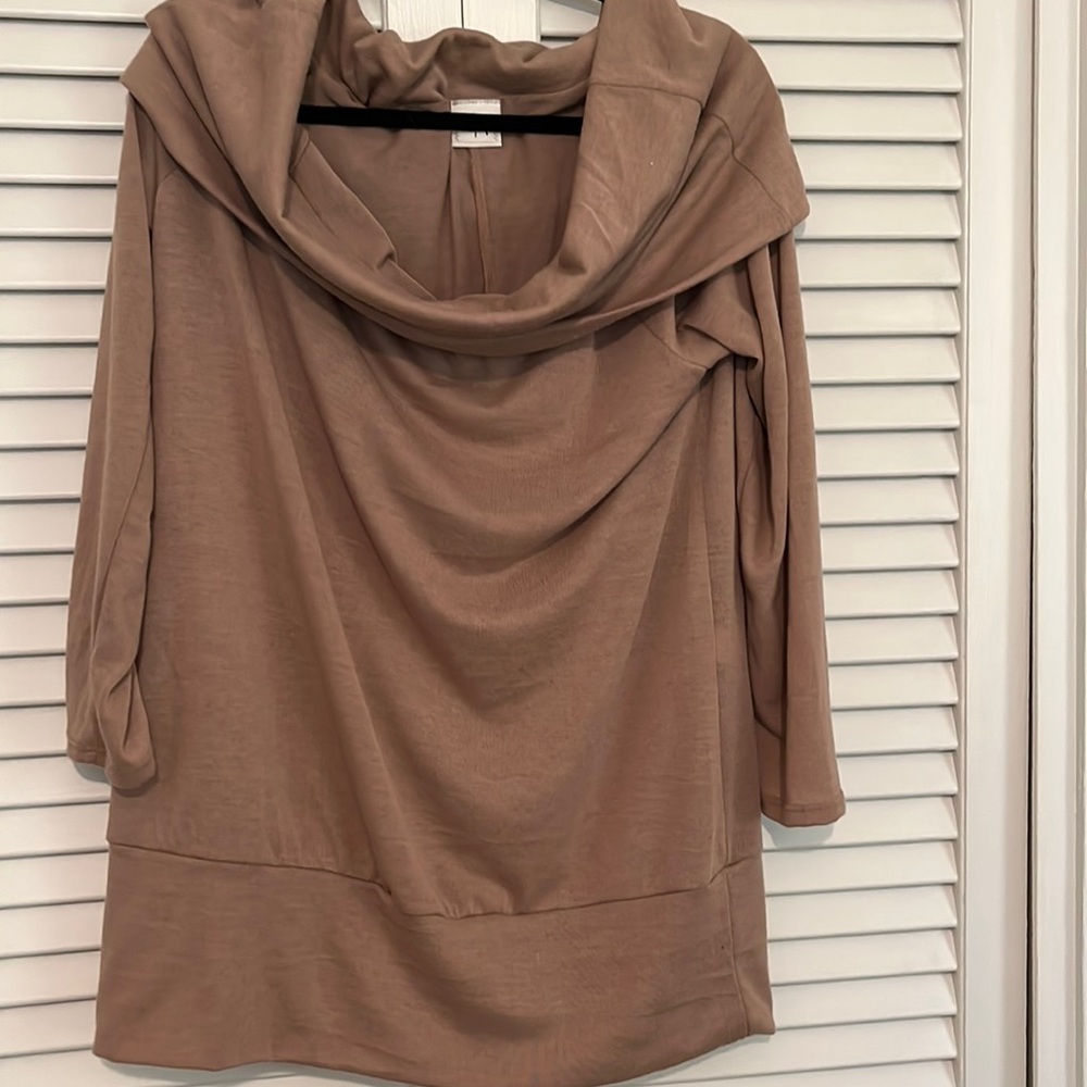 3/4 sleeve lightweight sweater